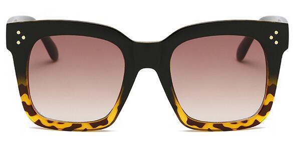 2020 Kim Kardashian sunglasses lady Top flat glasses Lunette Femme women luxury brand sunglasses women Rivet sun Glasse UV400
